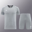 Conjunto Adidas 4