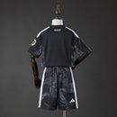 Kit Real Madrid Guarda Redes 26/27